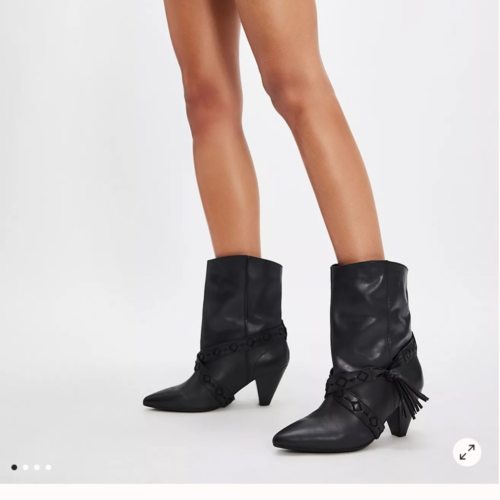 Free People Brontë Belt Wrap Boots